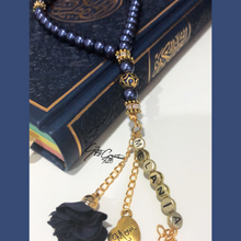 Afbeelding in Gallery-weergave laden, Tasbih (Goudkleurige naam en hangertje)
