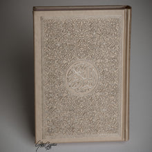 Afbeelding in Gallery-weergave laden, Lederen Rainbow Koran