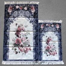 Afbeelding in Gallery-weergave laden, Luxe gebedskleed bloemenpatroon met naam (Volwassene)