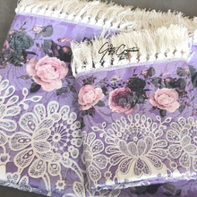 Afbeelding in Gallery-weergave laden, Luxe gebedskleed bloemenpatroon met naam (Volwassene)