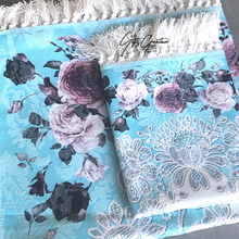Afbeelding in Gallery-weergave laden, Luxe gebedskleed bloemenpatroon met naam (Volwassene)