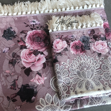 Afbeelding in Gallery-weergave laden, Luxe gebedskleed bloemenpatroon met naam (Volwassene)