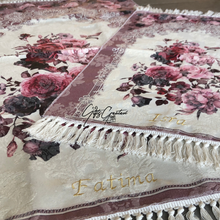 Afbeelding in Gallery-weergave laden, Luxe gebedskleed bloemenpatroon met naam (Volwassene)
